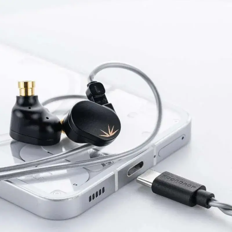 moondrop_earphone_moondrop_chu_2_dsp_chu_ii_dsp_chu-2_chu-ii_dsp_in_ear_monitor_full05_dktl718j.webp